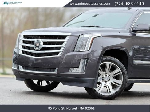Used 2015 Cadillac Escalade Premium AWD/4WD image 4