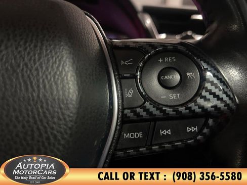 Used 2020 Toyota Camry XSE FWD image 22