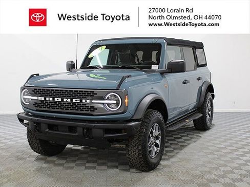 Used 2021 Ford Bronco Badlands image 1