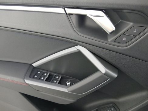 New 2025 Audi Q3 2.0T Premium Plus image 11
