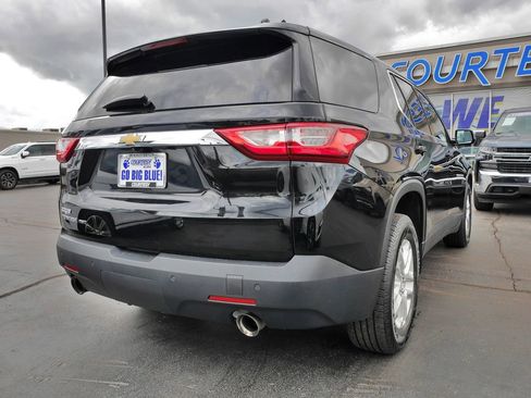 Used 2020 Chevrolet Traverse LS image 5