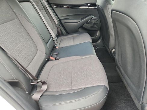 Used 2024 Kia Seltos S FWD image 26