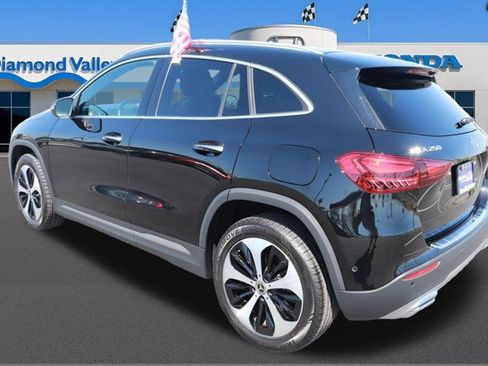 Used 2025 Mercedes-Benz GLA 250 image 4