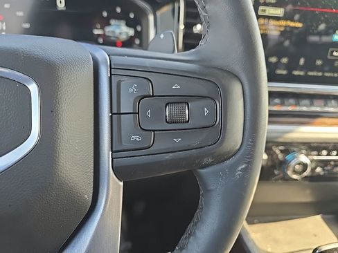 Used 2025 GMC Sierra 1500 Elevation AWD/4WD image 14