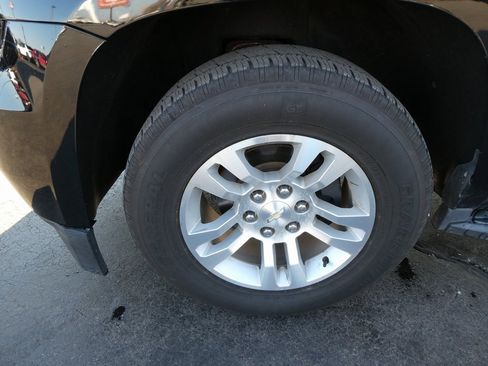 Used 2020 Chevrolet Tahoe LT image 9