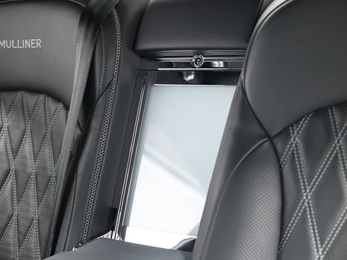 Used 2018 Bentley Mulsanne RWD image 67