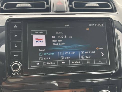 Used 2025 Kia Soul LX w/ LX Technology Package FWD image 19