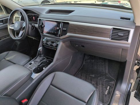 Used 2022 Volkswagen Atlas SE image 22