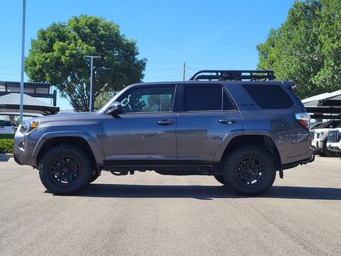 Used 2020 Toyota 4Runner TRD Pro AWD/4WD image 4