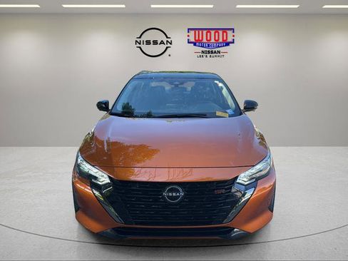 Used 2024 Nissan Sentra SR w/ SR Premium Package FWD image 6
