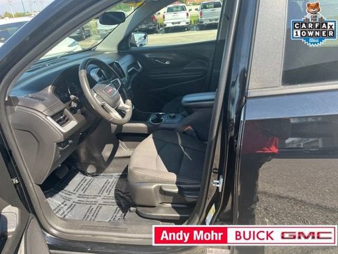 Used 2023 GMC Terrain SLE w/ Fleet Convenience Package AWD/4WD image 16