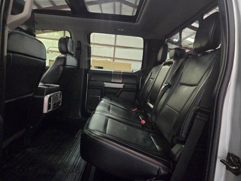 Used 2019 Ford F250 Lariat w/ Lariat Ultimate Package image 9