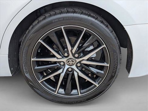 Used 2024 Toyota Camry SE w/ Convenience Package image 20