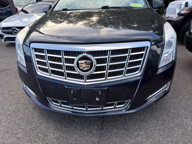 Used 2014 Cadillac XTS Luxury w/ Driver Awareness Package FWD image 14