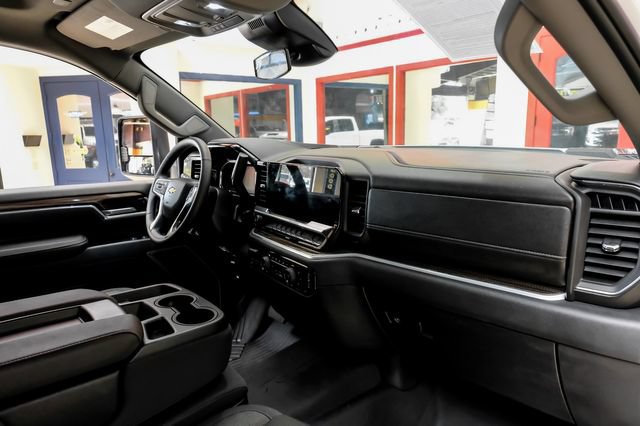 Used 2026 Chevrolet Silverado 2500 LT AWD/4WD image 13
