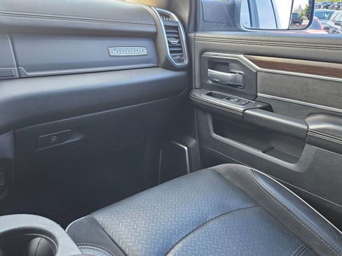 Used 2022 RAM 2500 Laramie AWD/4WD image 11