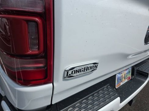 Used 2022 RAM 1500 Limited w/ Body-Colour Bumper Group image 13