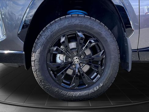 Used 2024 Toyota RAV4 XSE w/ Advanced Technology Package AWD/4WD image 8