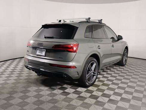 Used 2025 Audi Q5 e Premium Plus w/ Premium Plus Package image 5