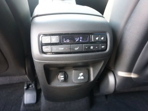 Used 2022 Hyundai Palisade Calligraphy FWD image 16