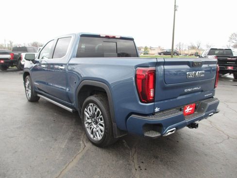 Used 2024 GMC Sierra 1500 Denali Ultimate image 9