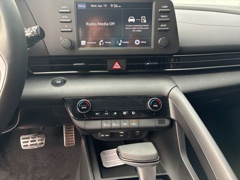 New 2026 Hyundai Elantra Sport FWD image 22