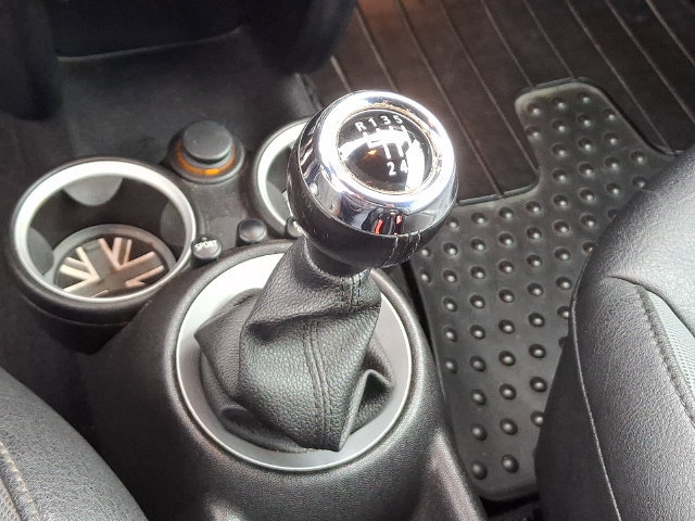Used 2010 MINI Cooper S FWD image 8