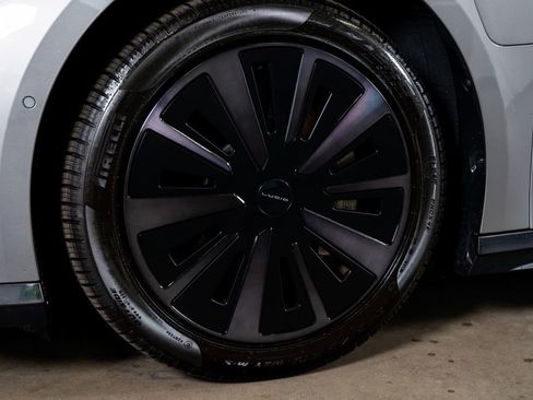 Used 2024 Lucid Air Pure RWD image 25