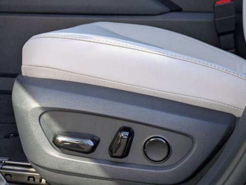 New 2026 Lexus TX 350 FWD image 4