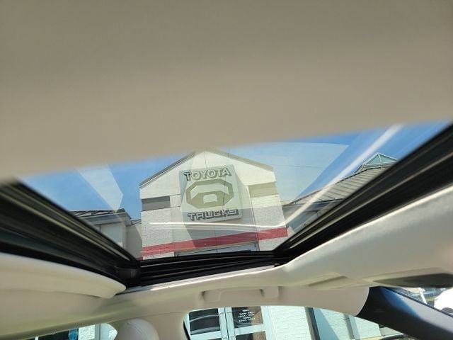 Used 2023 Lexus ES 250 w/ Premium Package AWD/4WD image 14