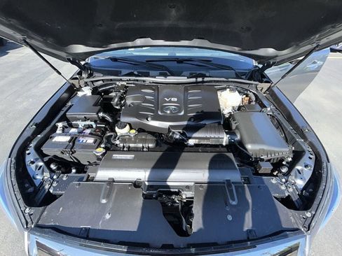 Used 2021 INFINITI QX80 Premium Select w/ Cargo Package image 11