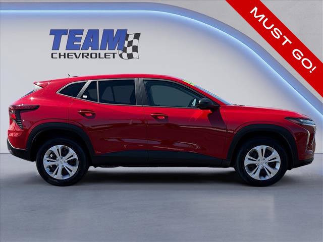 Certified 2026 Chevrolet Trax LS FWD image 4