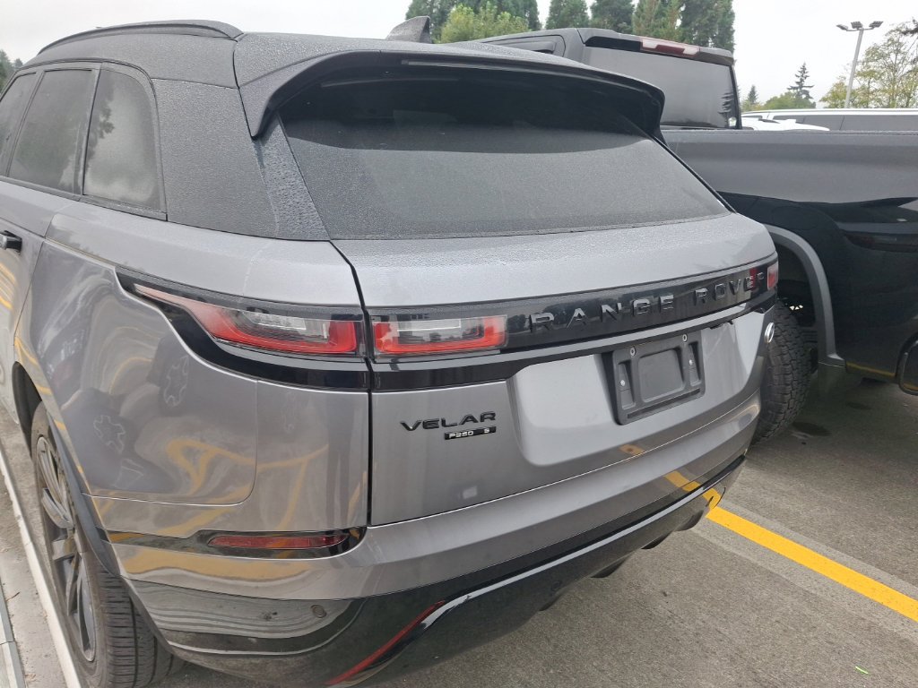Used 2020 Land Rover Range Rover Velar R-Dynamic S AWD/4WD image 7