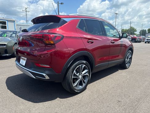 Used 2023 Buick Encore GX Essence w/ Advanced Technology Package AWD/4WD image 3