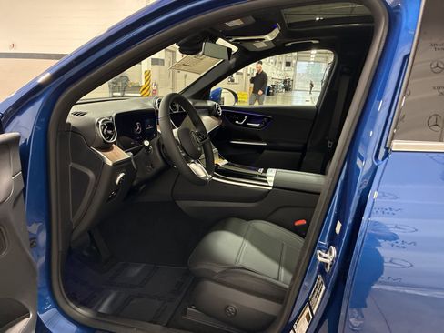 New 2026 Mercedes-Benz GLC 300 4MATIC image 7