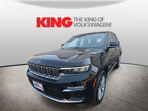 Used 2023 Jeep Grand Cherokee Summit w/ Adv Protech Group IV image 3