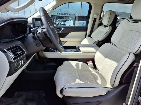 Used 2024 Lincoln Navigator Black Label AWD/4WD image 24