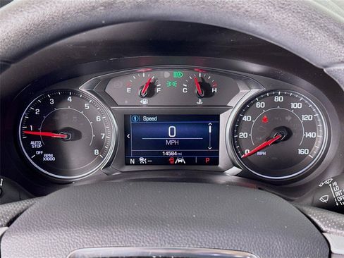 Certified 2024 GMC Terrain SLE w/ Driver Convenience Package FWD image 13