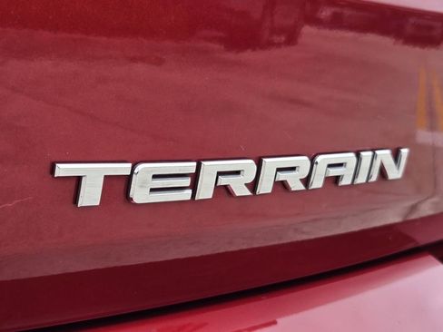 Used 2020 GMC Terrain SLT w/ Preferred Package FWD image 14