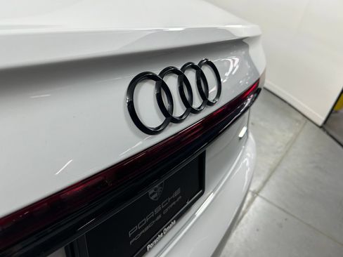 Used 2024 Audi A8 L 3.0T AWD/4WD image 12