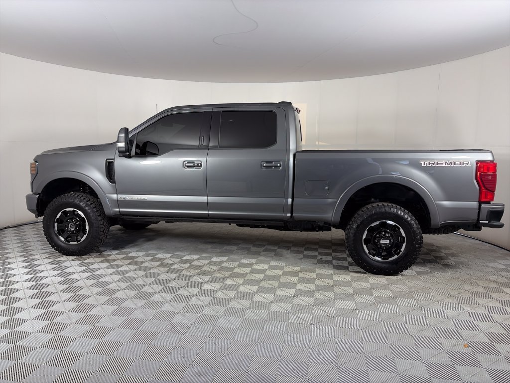 Used 2022 Ford F250 Platinum w/ Tremor Off-Road Package AWD/4WD image 4