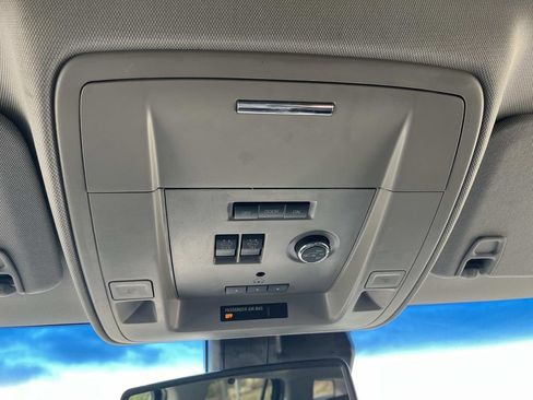 Used 2017 Chevrolet Tahoe Premier image 39