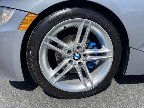 Used 2006 BMW Z4 3.0i image 16