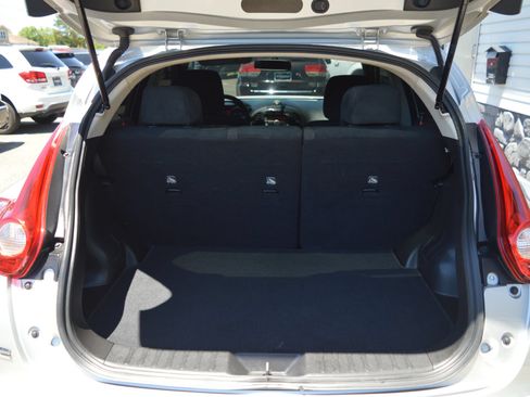 Used 2014 Nissan Juke SV AWD/4WD image 9