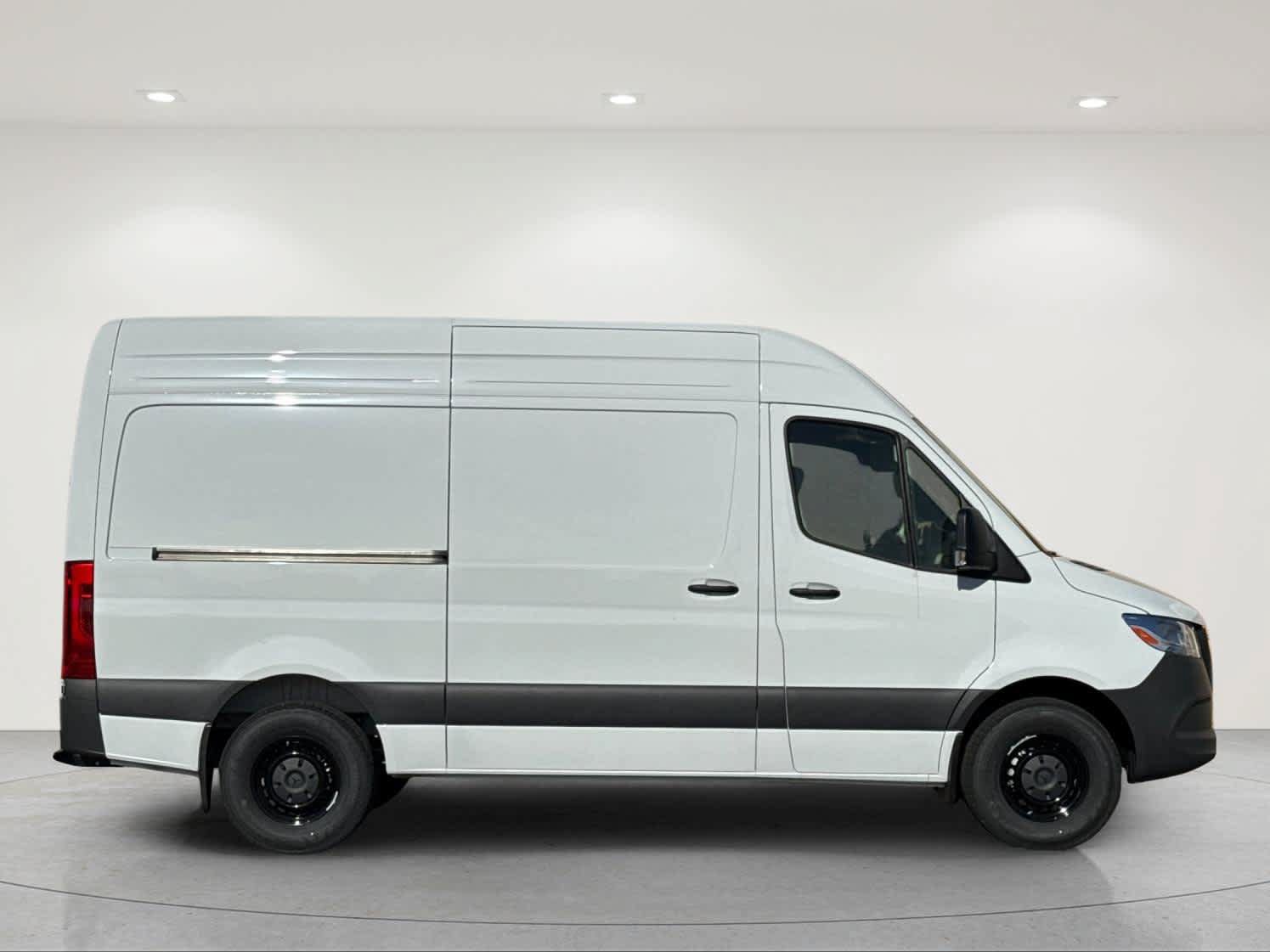 New 2027 Mercedes-Benz Sprinter 2500 image 7