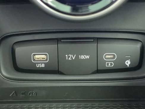 New 2026 Hyundai Venue SEL FWD image 23