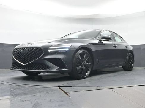 Used 2023 Genesis G70 2.0T w/ Sport Prestige Package RWD image 31