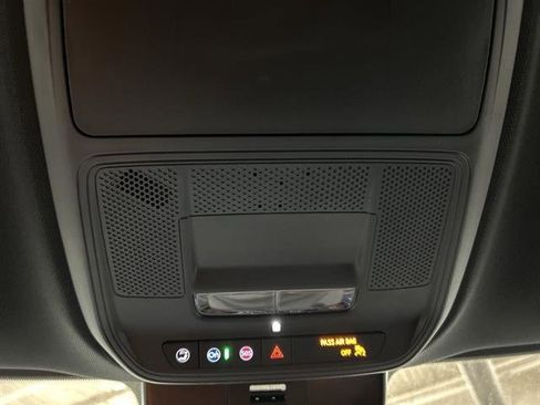 New 2026 Buick Enclave Sport Touring w/ Power Package image 43