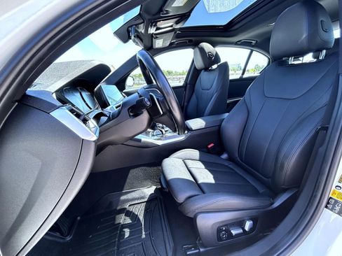 Used 2021 BMW 330i xDrive Sedan w/ Convenience Package AWD/4WD image 10