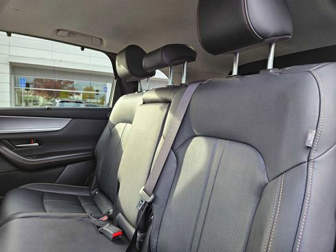 Used 2025 MAZDA CX-90 3.3 Turbo w/ Preferred Package image 21